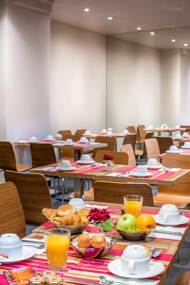 Art Hotel Eiffel Paris Bagian luar foto
