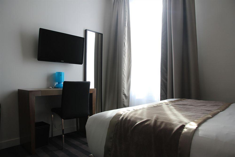 Art Hotel Eiffel Paris Bagian luar foto